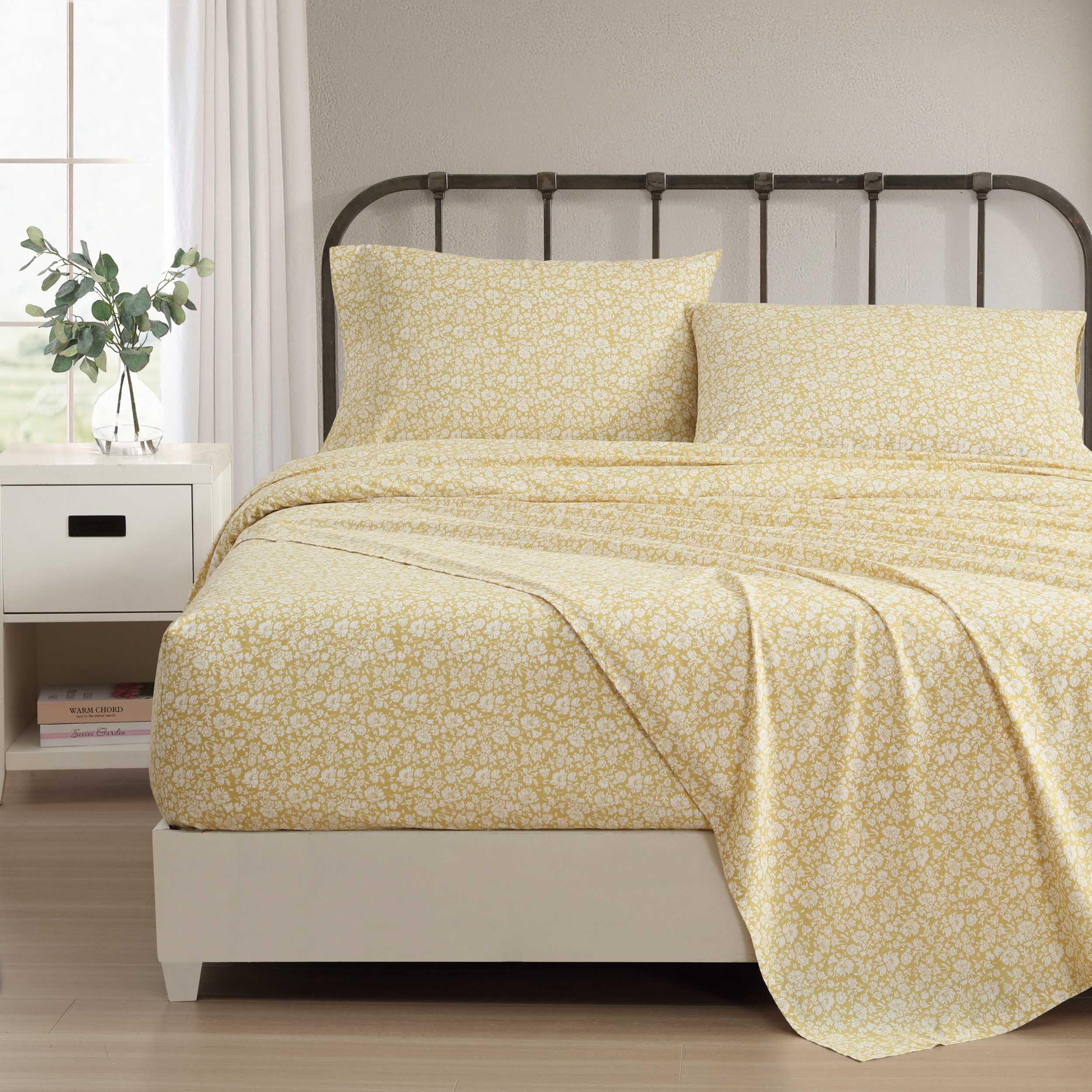 Laura Ashley Queen Percale Gold fitted sheet for snug, cooling sleep.