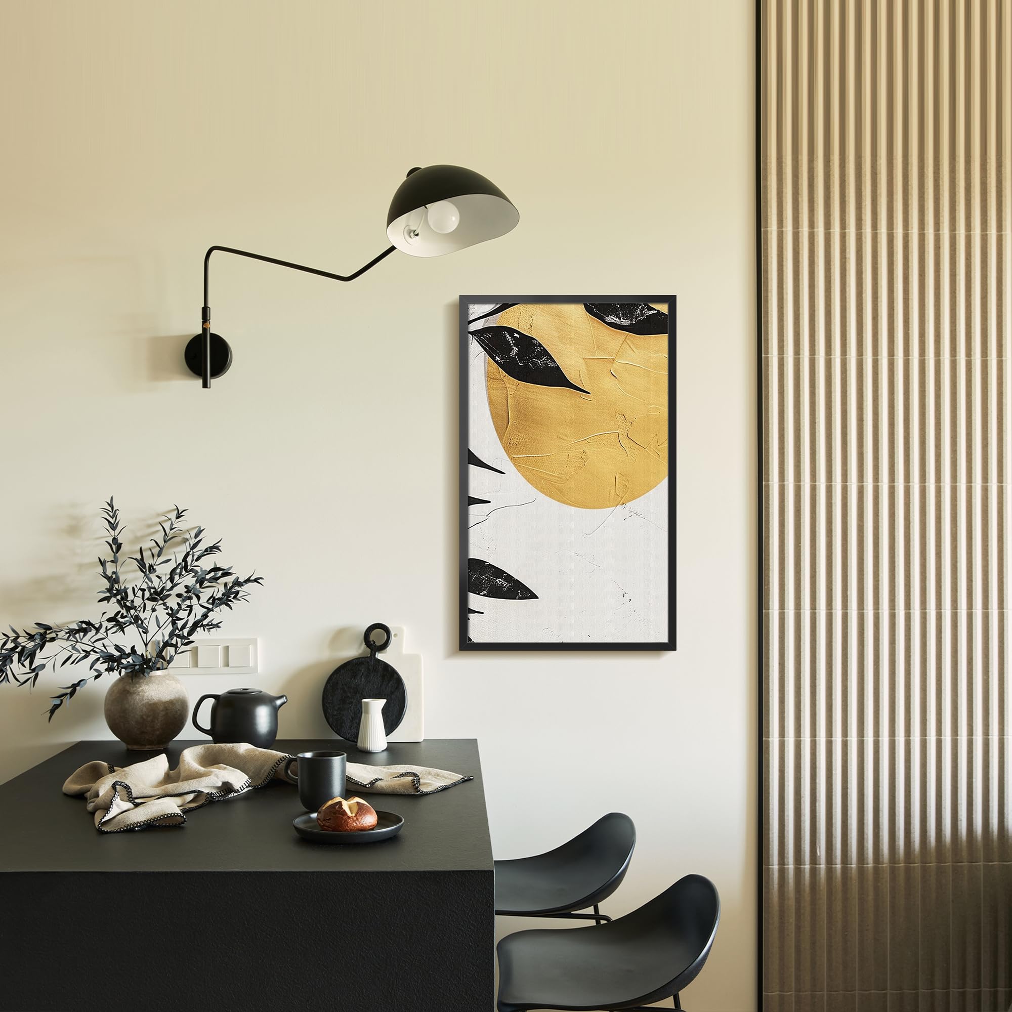 LaVie Home protective film removal reveals crystal-clear photo view.