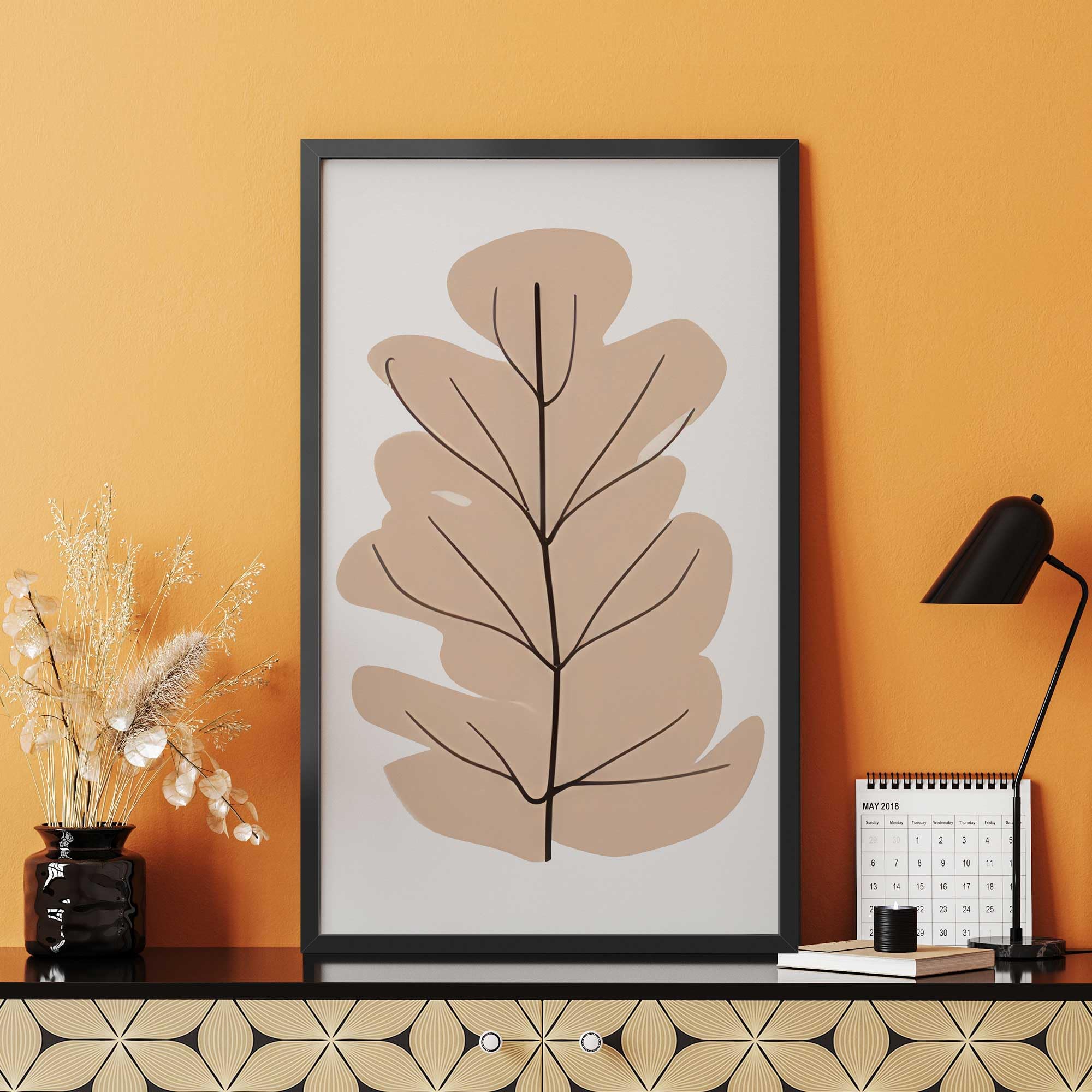 LaVie Home black frame makes a thoughtful gift for homes and offices.