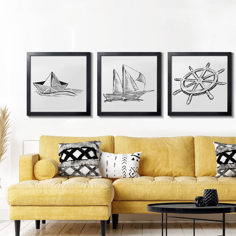 LaVie Home gallery-style frame with easy-hang hooks supports portrait or landscape layouts.