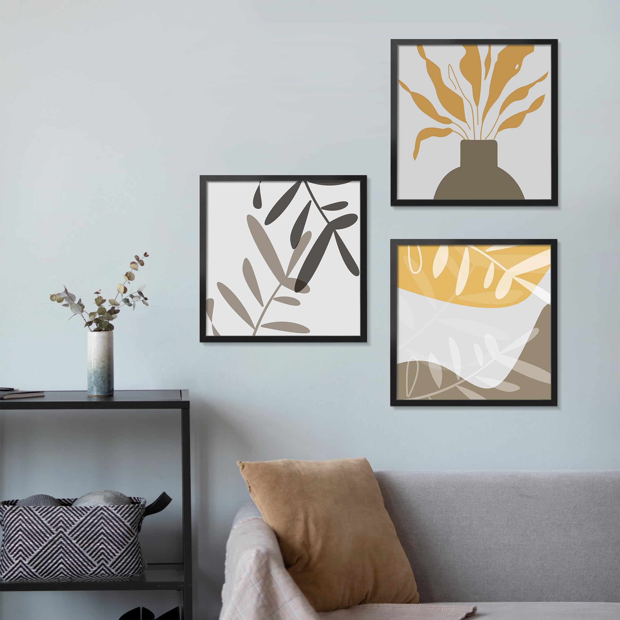 LaVie Home lightweight design makes hanging quick and easy.