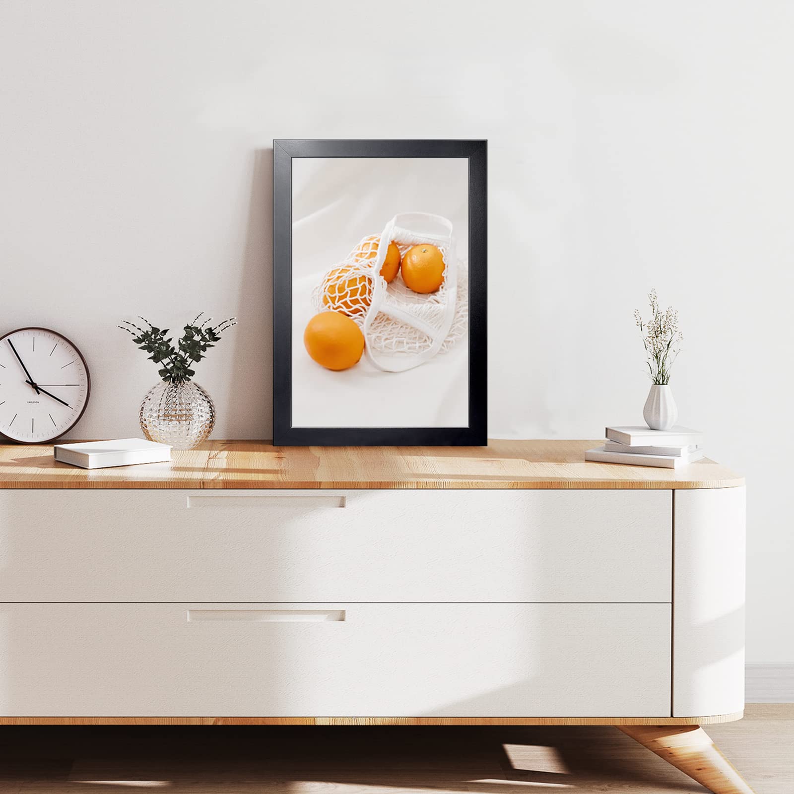 LaVie Home panoramic frame displaying landscapes with clear visibility.