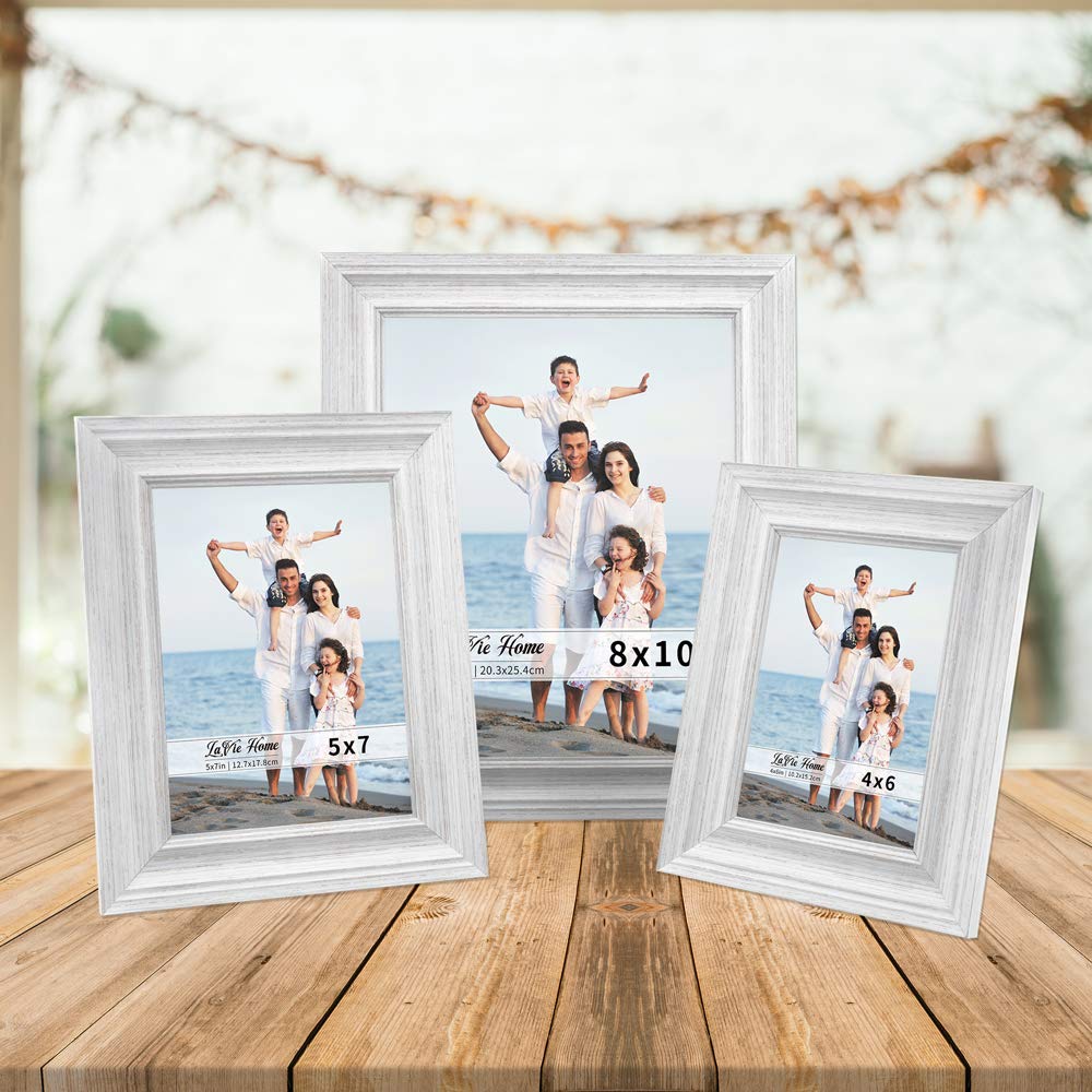 LaVie Home tempered glass protects memories from dust and moisture.