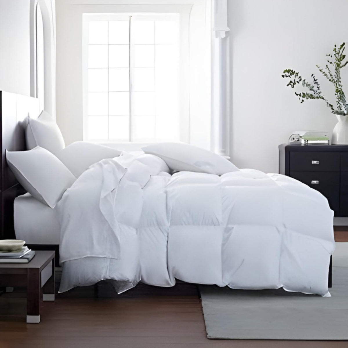 Lavish Comforts duvet insert in eco-compressed packaging, space-saving delivery