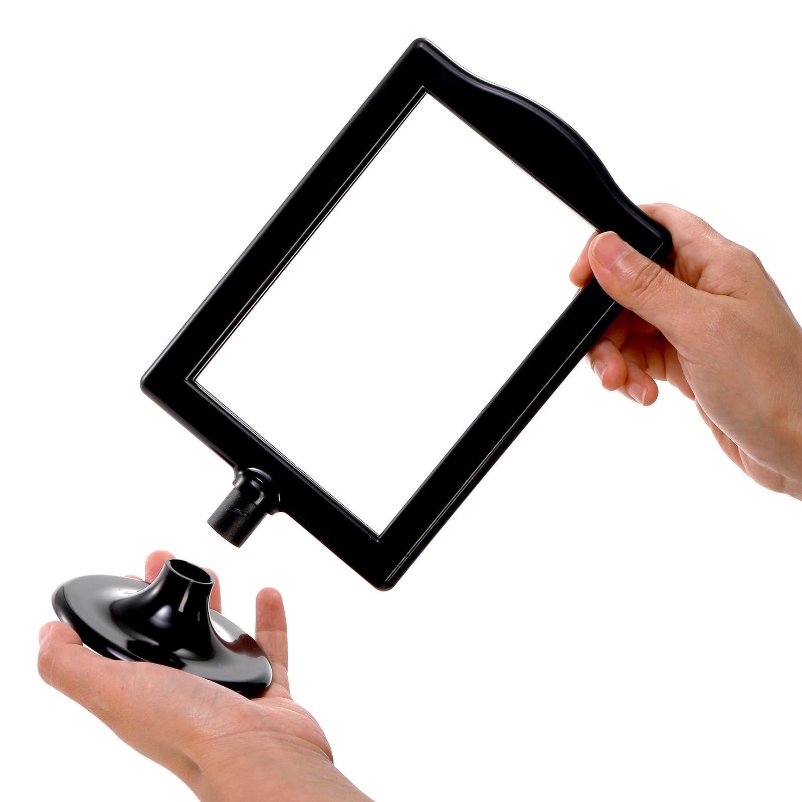 Lawei easy-swap front panel enables quick photo changes