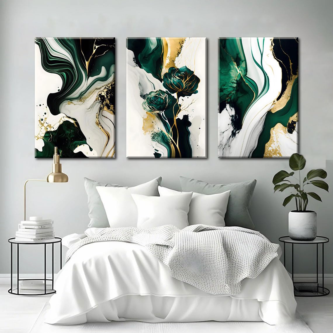 LBARTXY emerald-green artwork pairs with various styles for versatile home decorating.