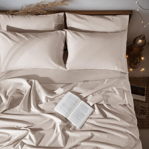 LBRO2M linen flat sheet close-up showing smooth weave for all-season comfort
