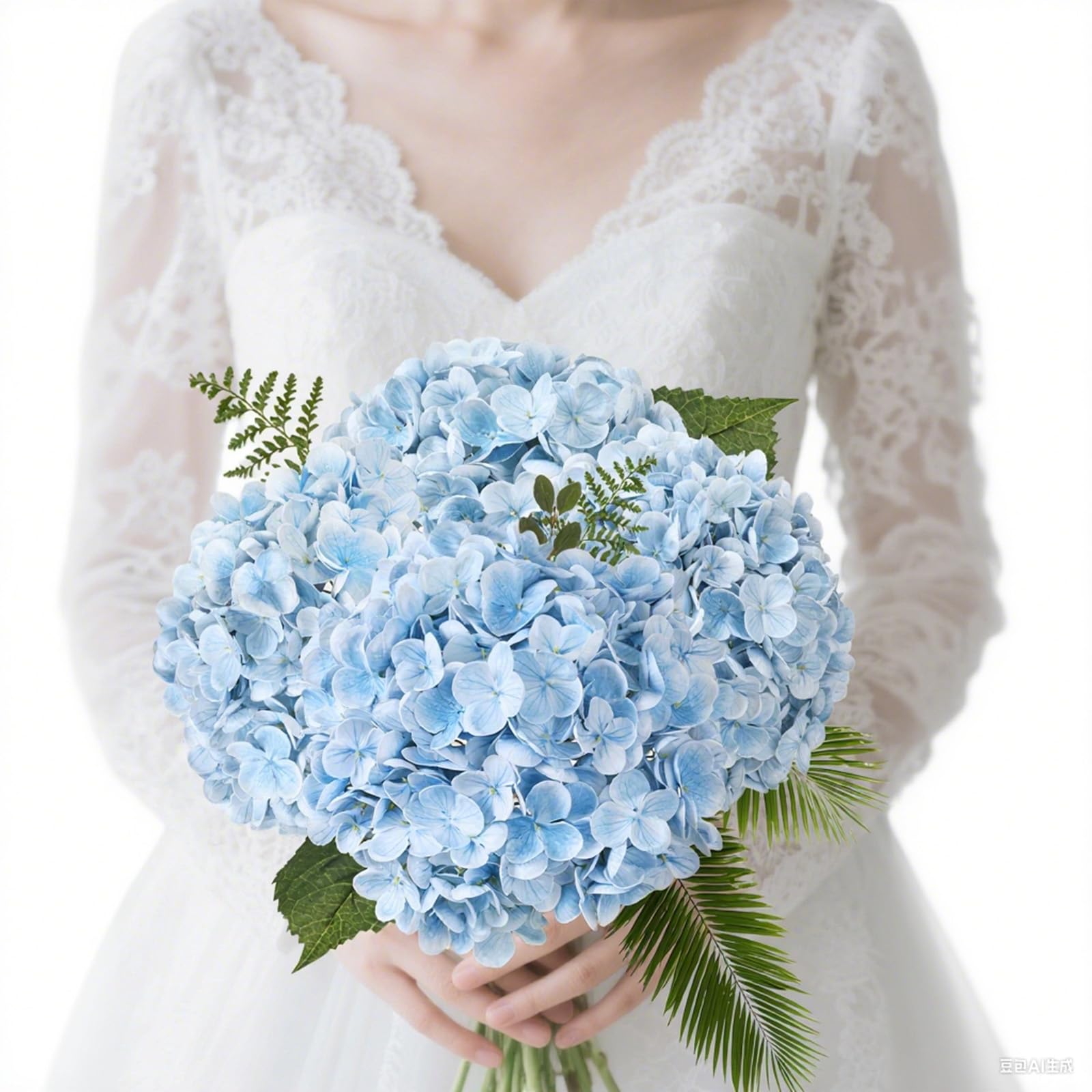 LCKRVOL hydrangea blooms ideal for outdoor use in shaded spaces