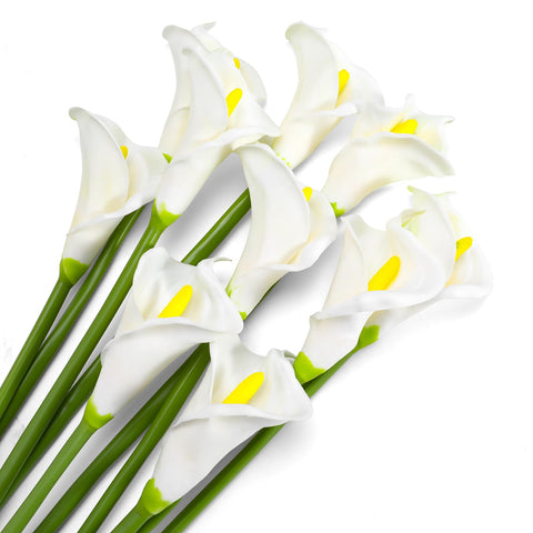 Lcuasc faux calla lily arranged as a table centerpiece.
