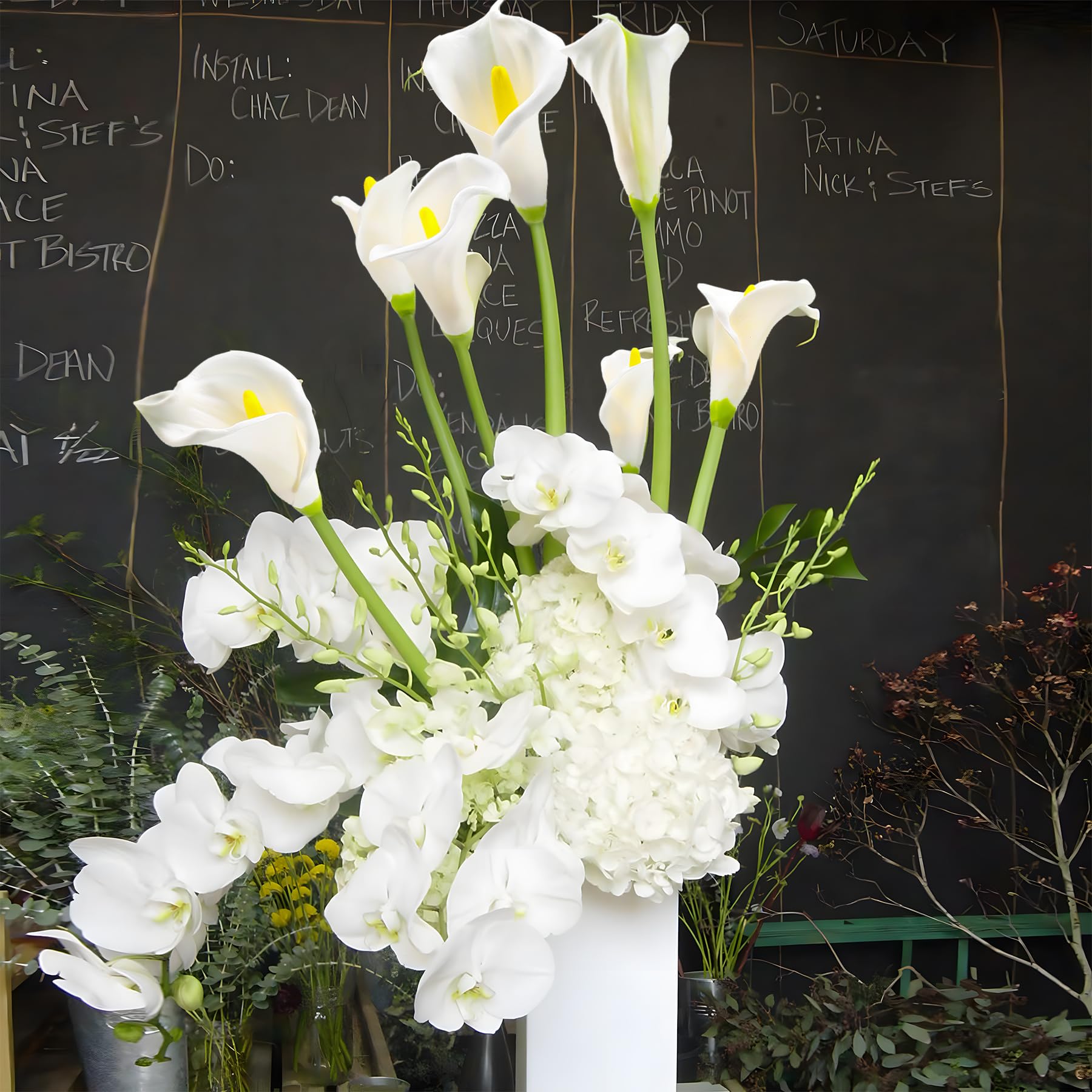 Lcuasc premium packaging protecting the calla lily set during transit.