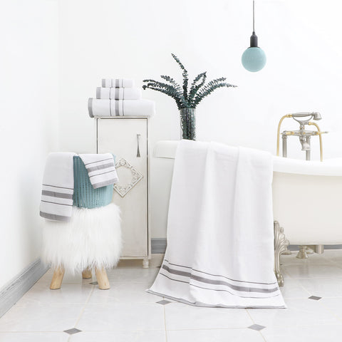 Le Fil Blanc set features a grey stripe detail for elegant bathroom styling and quick dry.