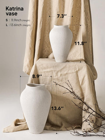 LE TAUCI GARDEN rustic white vase showing irregular edges and glaze texture