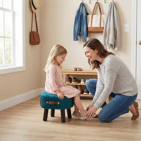 Leesingdo compact storage with elegant handles saves space.