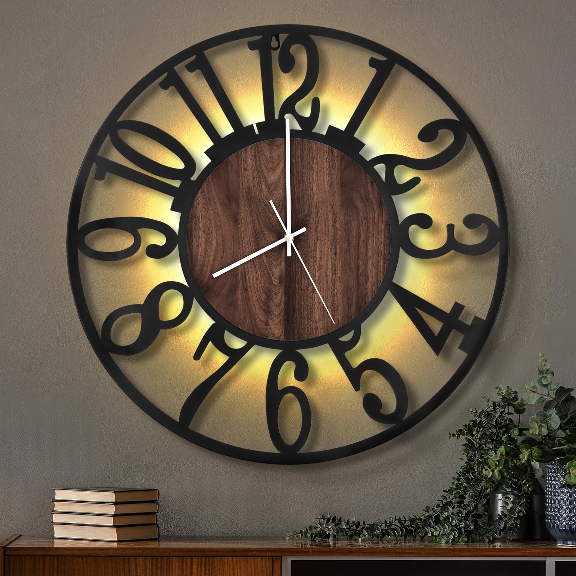 LEIKE large wall clock front view with night light for easy nighttime readability