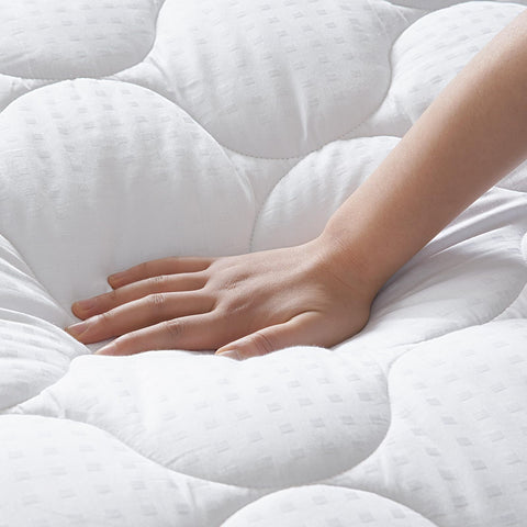 LEISURE TOWN Cotton King Mattress Pad 360-pocket fits mattresses up to 21 inches securely.