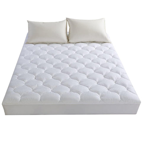 LEISURE TOWN Cotton King Mattress Pad machine washable and keeps loft after washing.