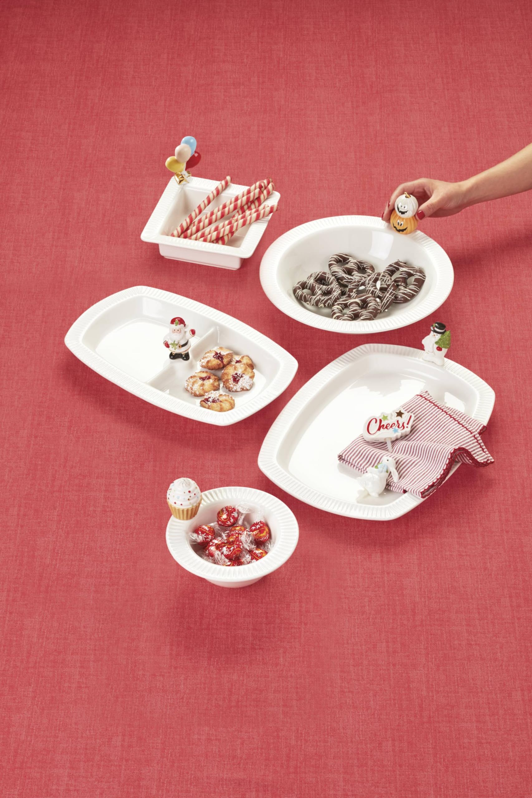 Lenox hand-painted porcelain detail elevates holiday table settings.