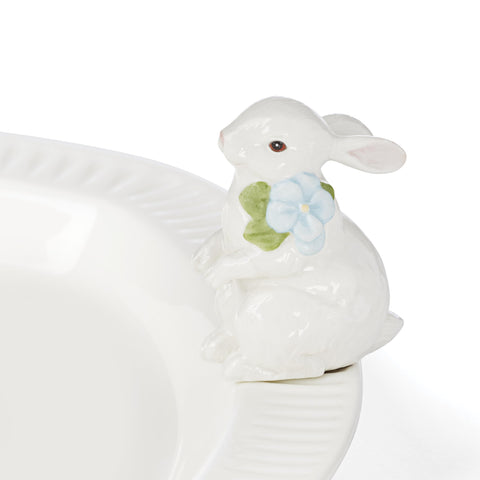 Lenox Profile Poppers Easter Bunny Popper adds festive charm to your Easter table.