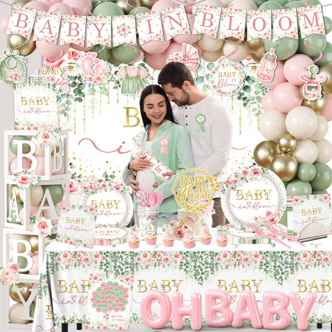 Lenyunge Floral Baby in Bloom backdrop creates a soft spring scene perfect for photos.