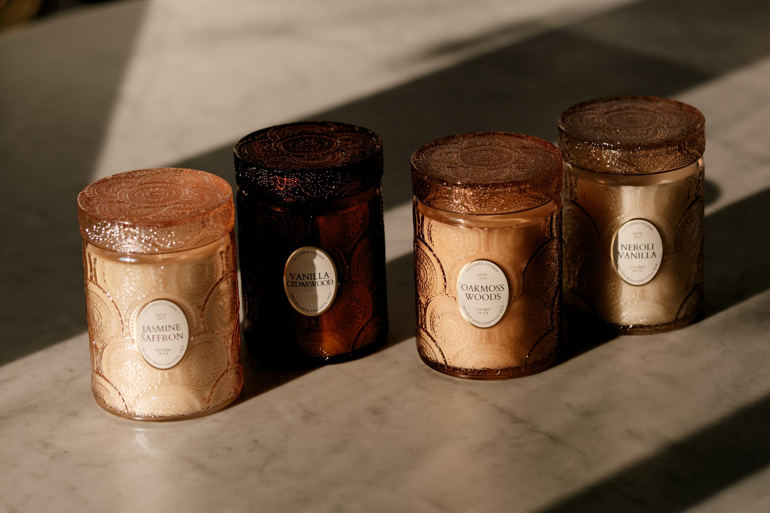 LEOBEN CO California-made vegan soy candle offers clean, even burn.