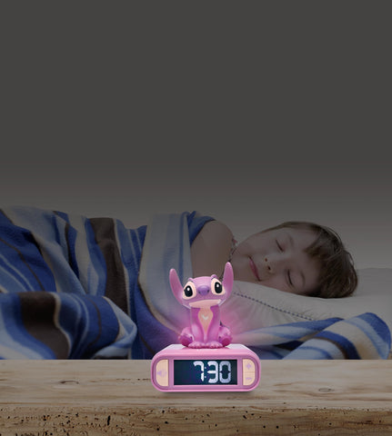 Lexibook Disney Stitch LCD screen dims for a sleep-friendly night.
