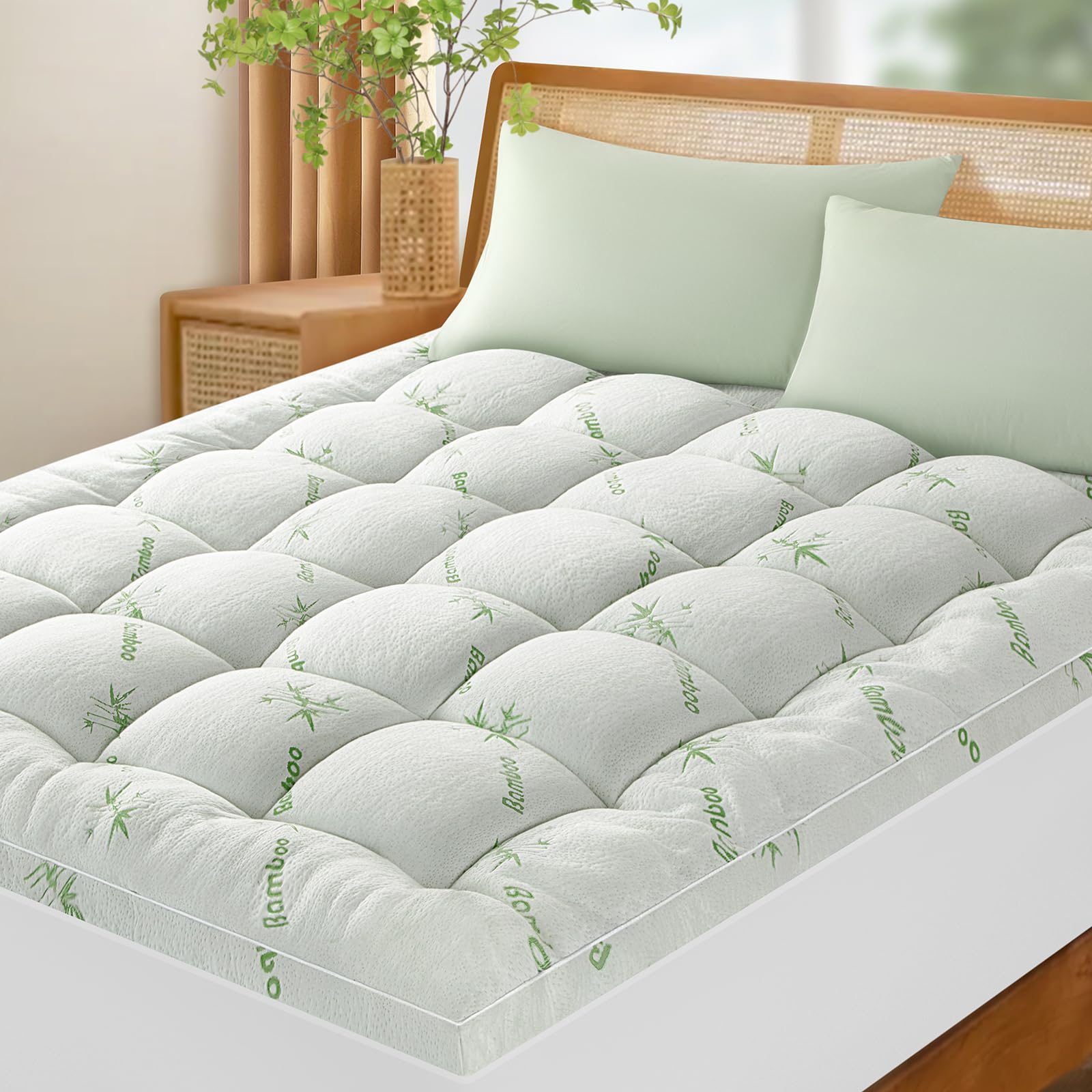 LIANLAM 3-inch topper close-up of bamboo cover for breathable comfort