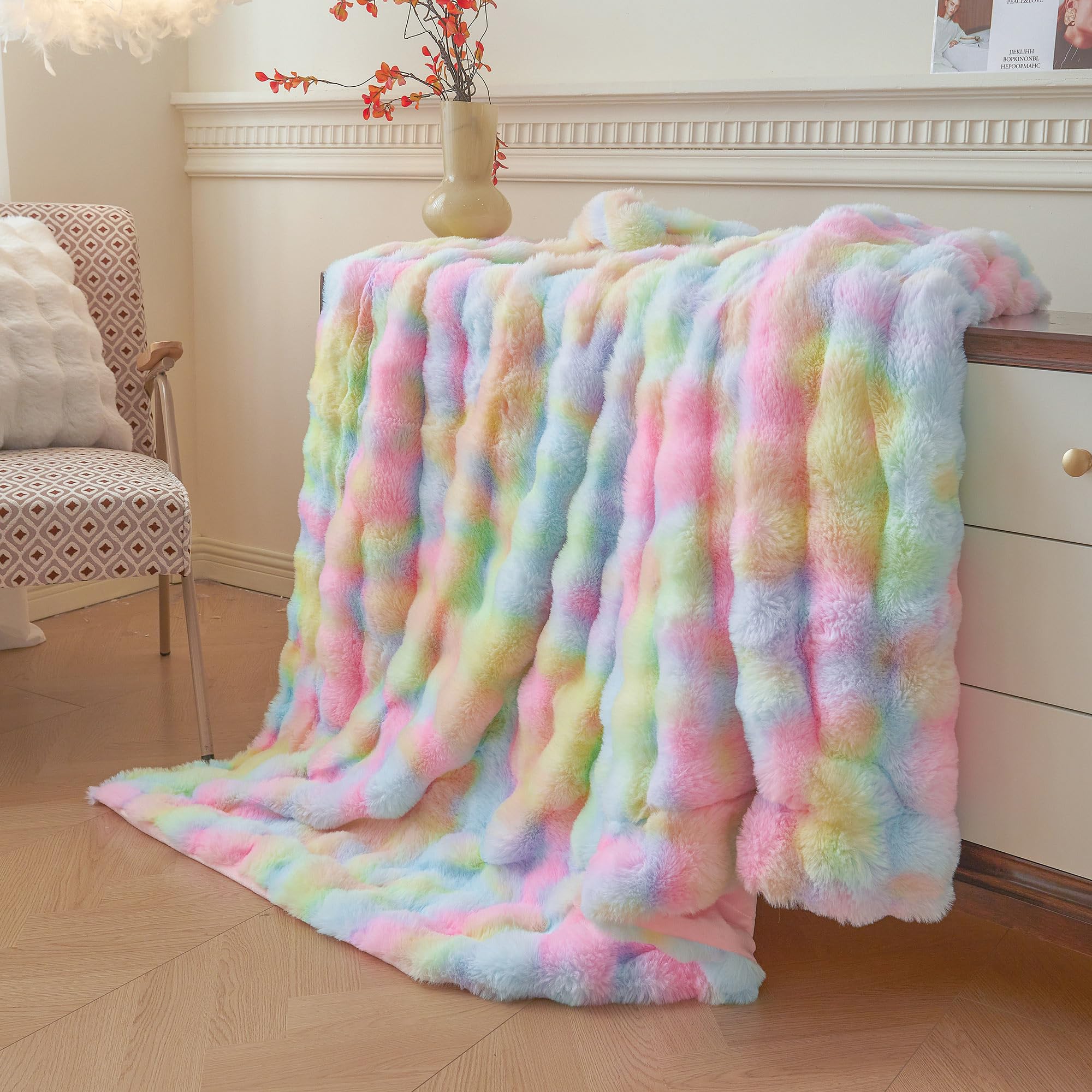 LIFEREVO 60x90 inches full-coverage blanket provides ample coverage for beds