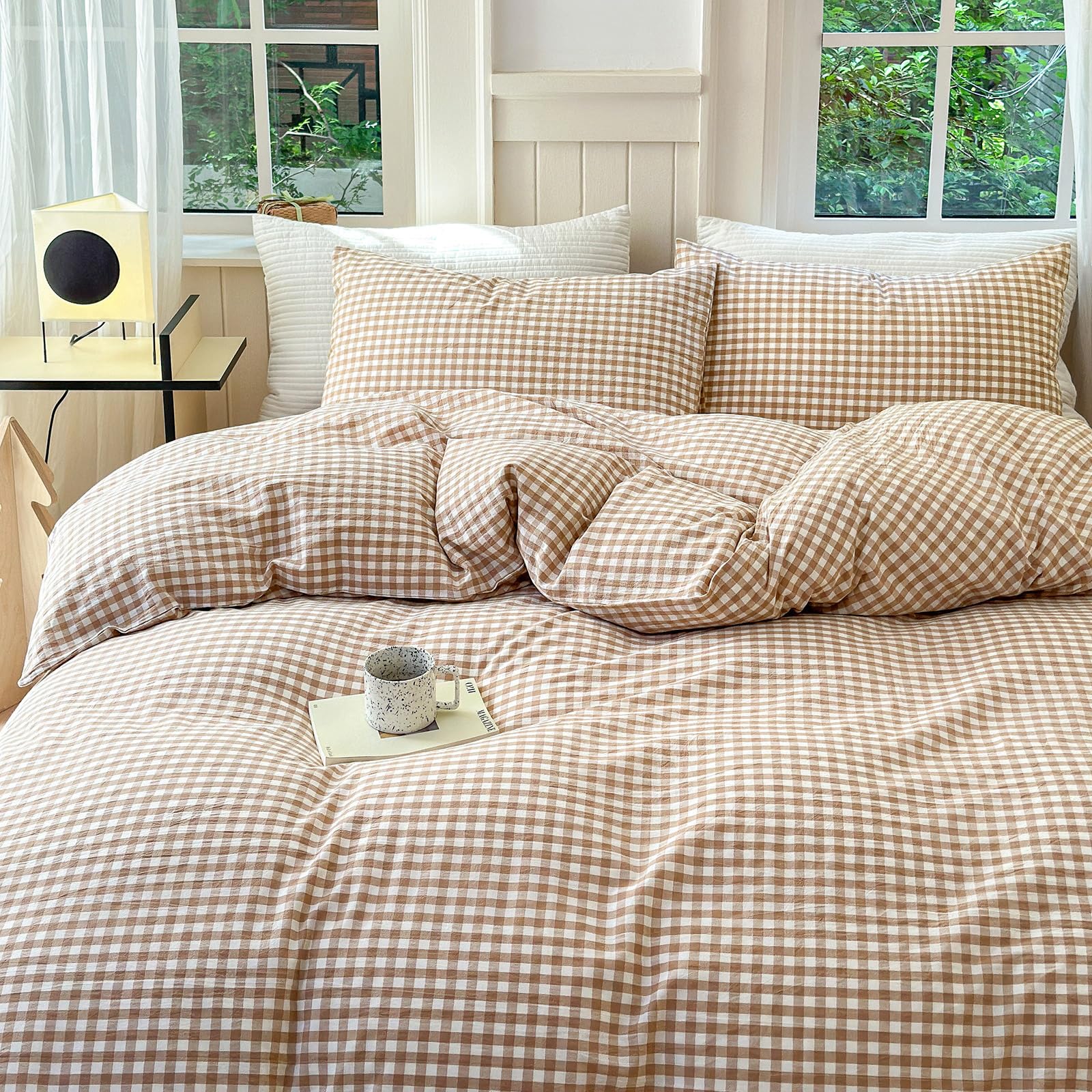 LifeTB geometric plaid pattern adds classic boho charm to your bedroom.