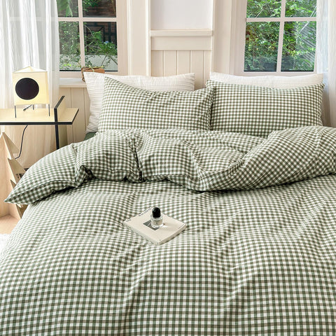 LifeTB comforter texture close-up shows durable double-stitch detailing.