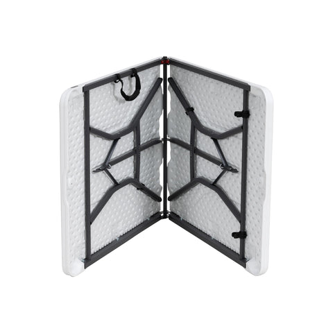 Lifetime 6-Foot Fold-In-Half Table broad-stance delivers superior stability.