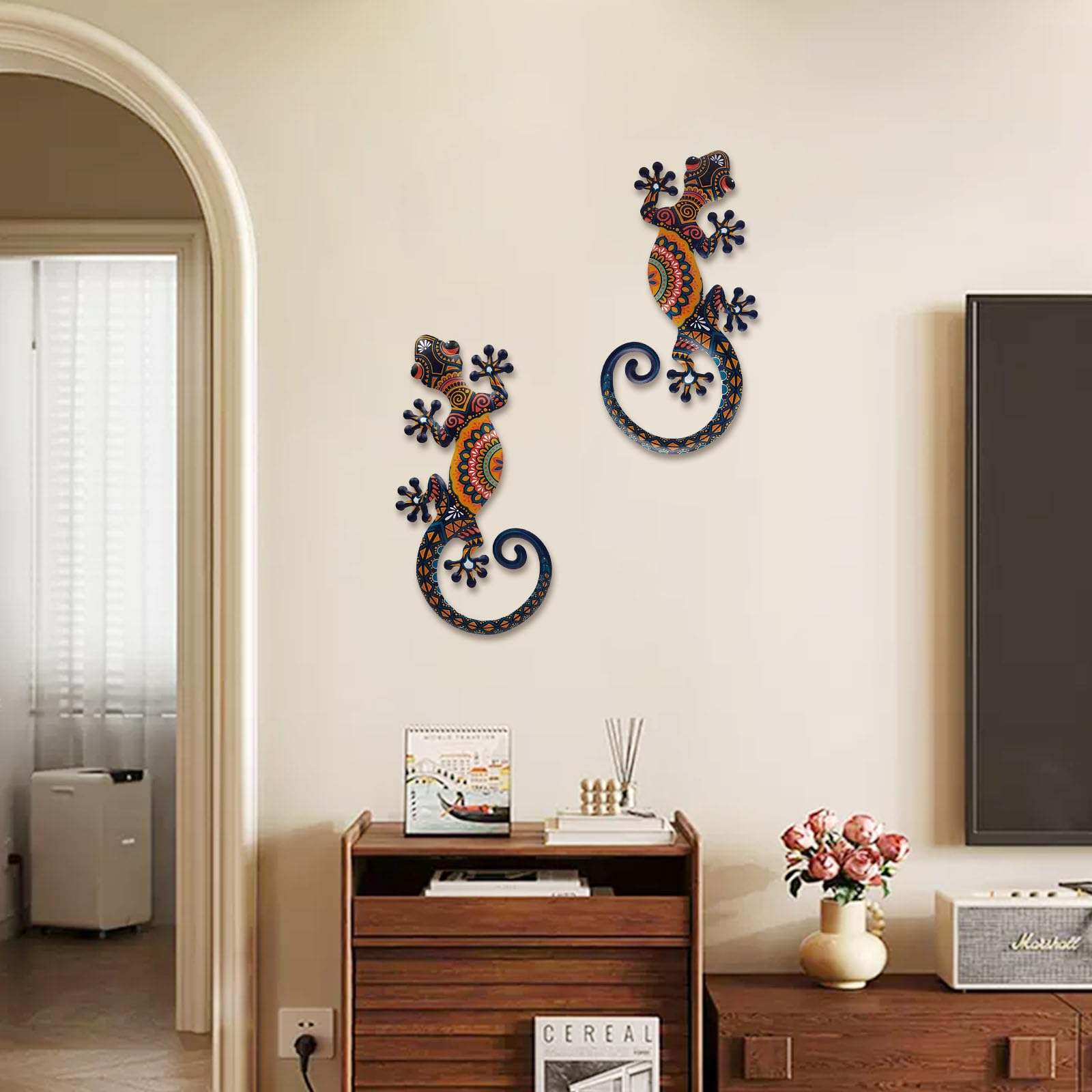 LIFFY gecko wall art back hook for easy hanging
