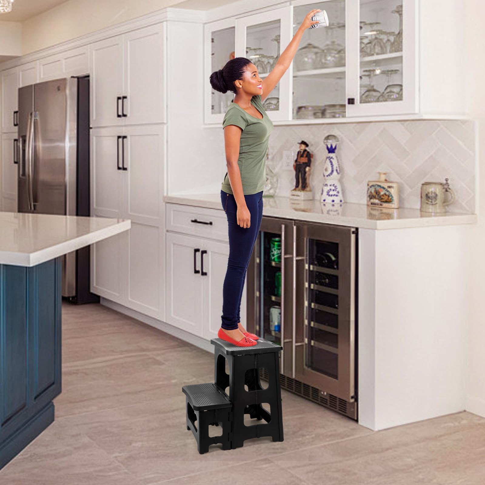 Ligebul foldable stool suitable for outdoor use near pools and patios.
