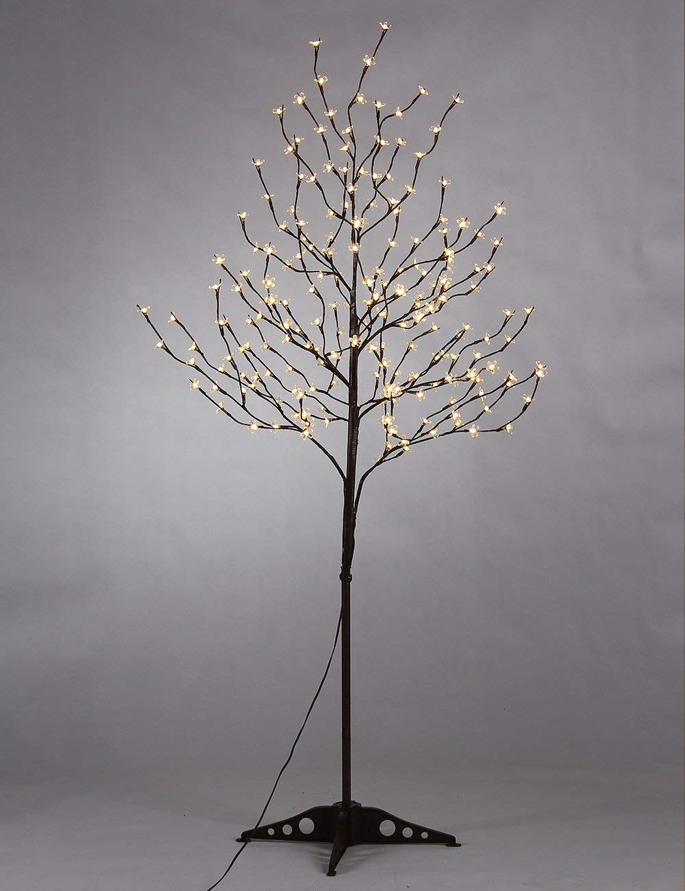 LIGHTSHARE safe 24V UL-approved adapter powers the tree around kids and pets.