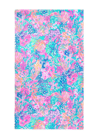 Lilly Pulitzer oversized towel 40x70 perfect for poolside lounging and full chair coverage.