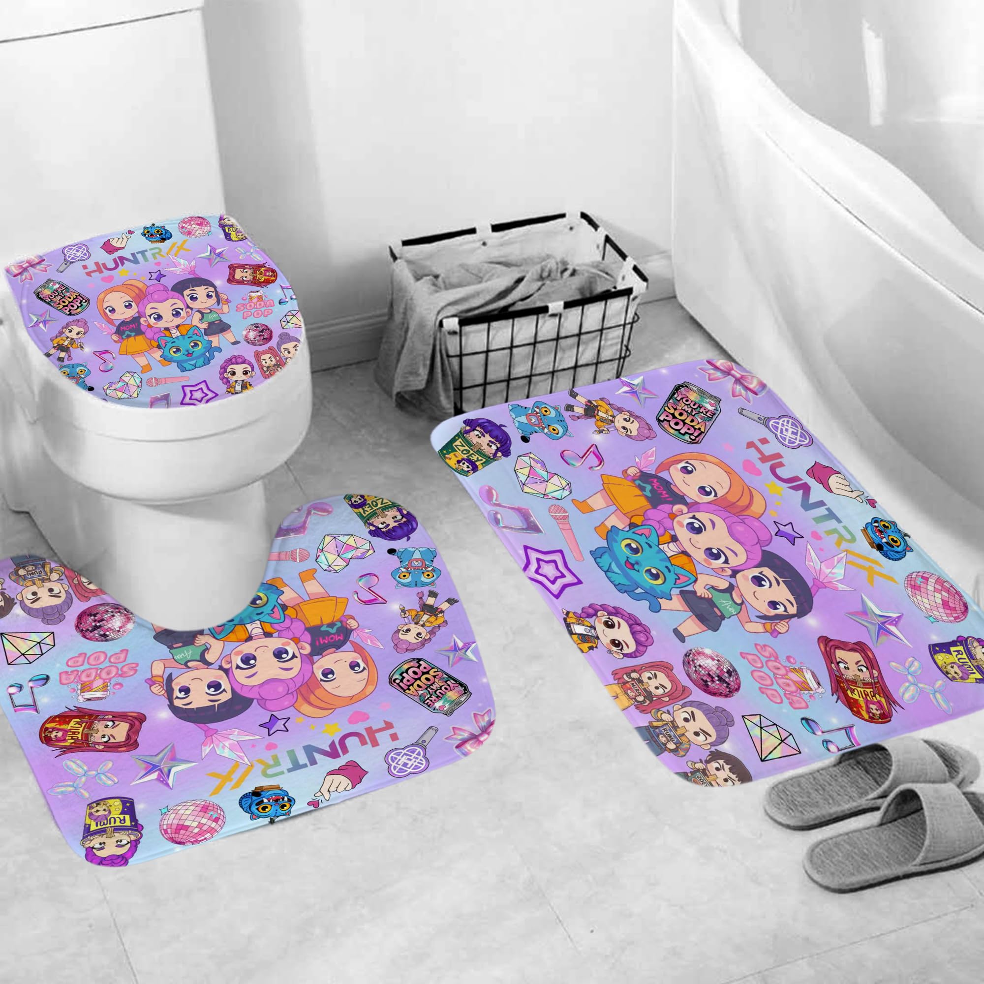LIN&BABAY U-shaped rug stays flat for comfortable use.