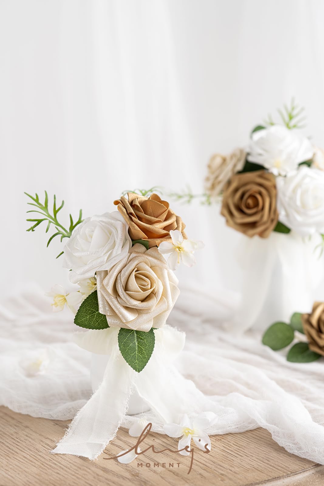 Ling's moment artificial roses with 8-inch stems for DIY bouquets.