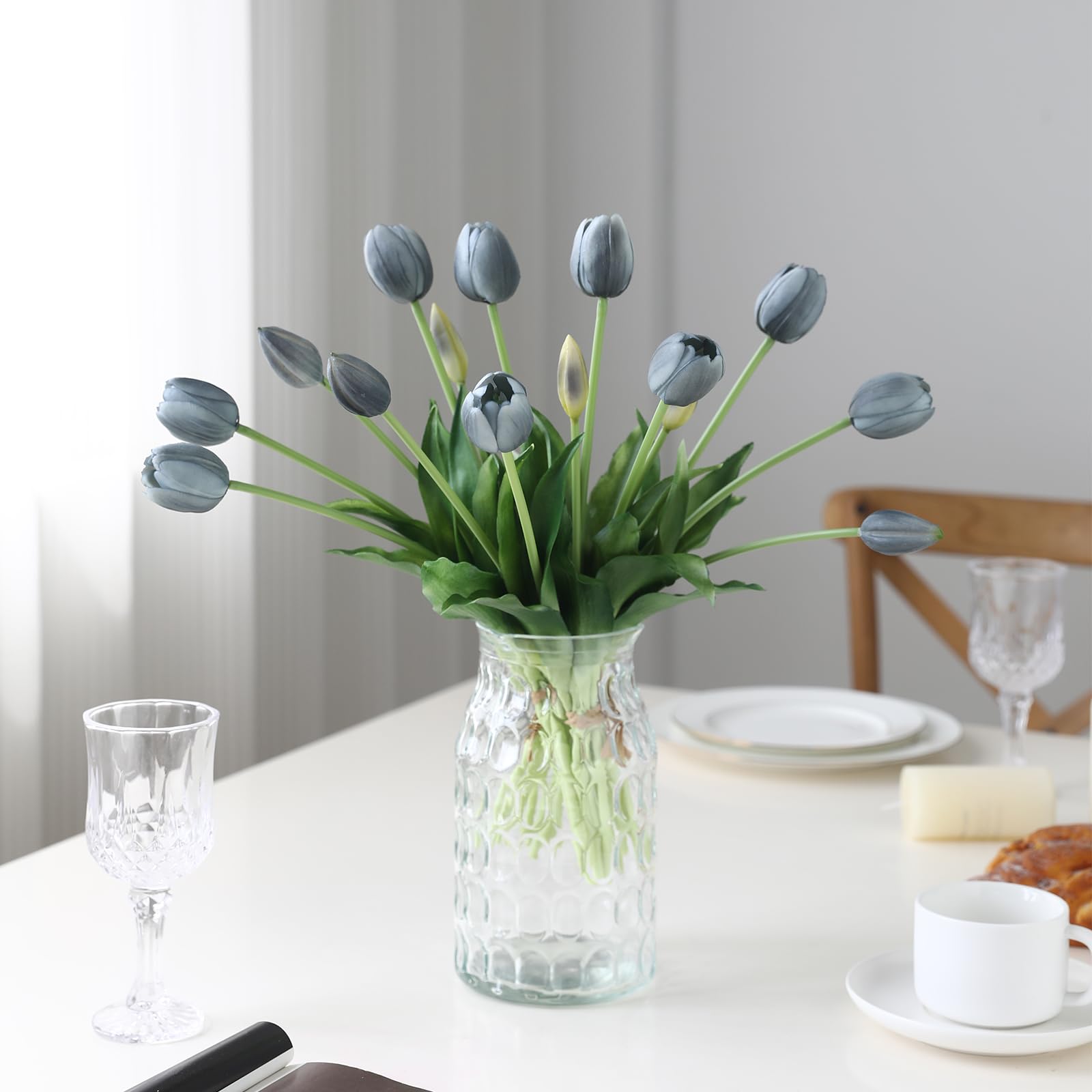 LINSIE orange tulips outdoors, waterproof and UV-resistant for outdoor use.