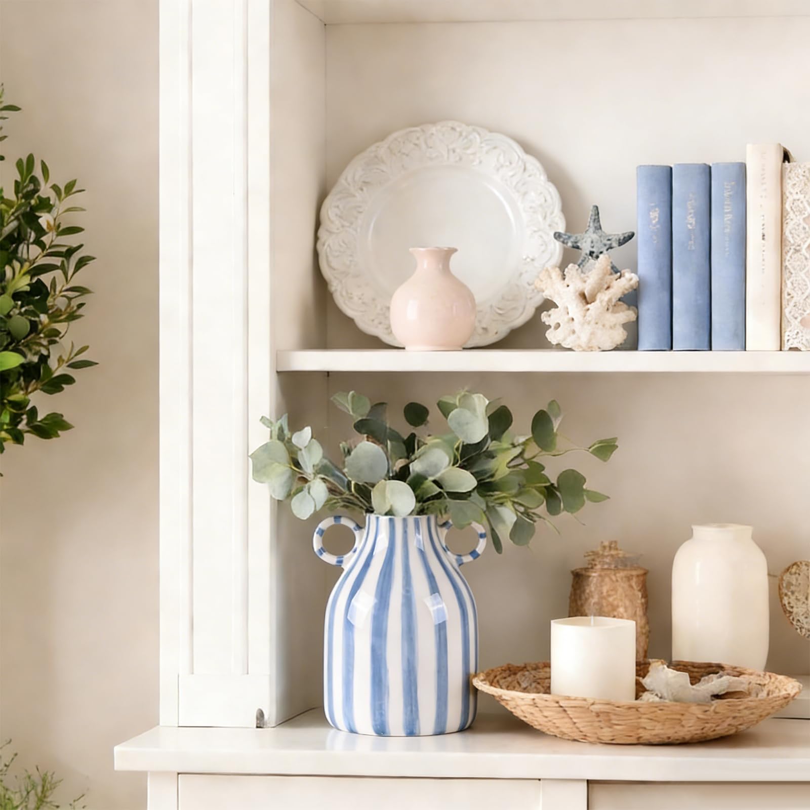 Decorative LINYTHER vase enhances foyers, shelves, and dining areas.
