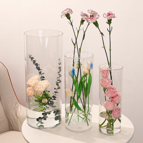 Liotww spiral stand vase, stabilizes stems while adding a sculptural element.