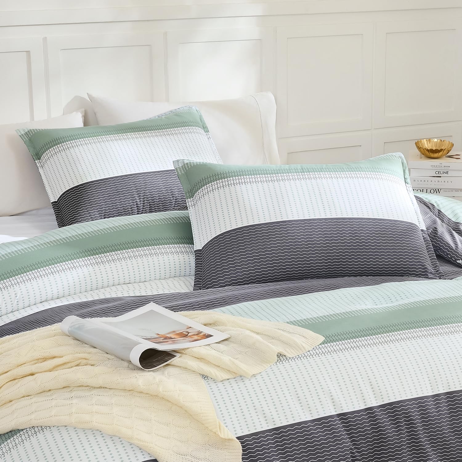 Litanika all-season comforter with breathable filling adapts to temperature