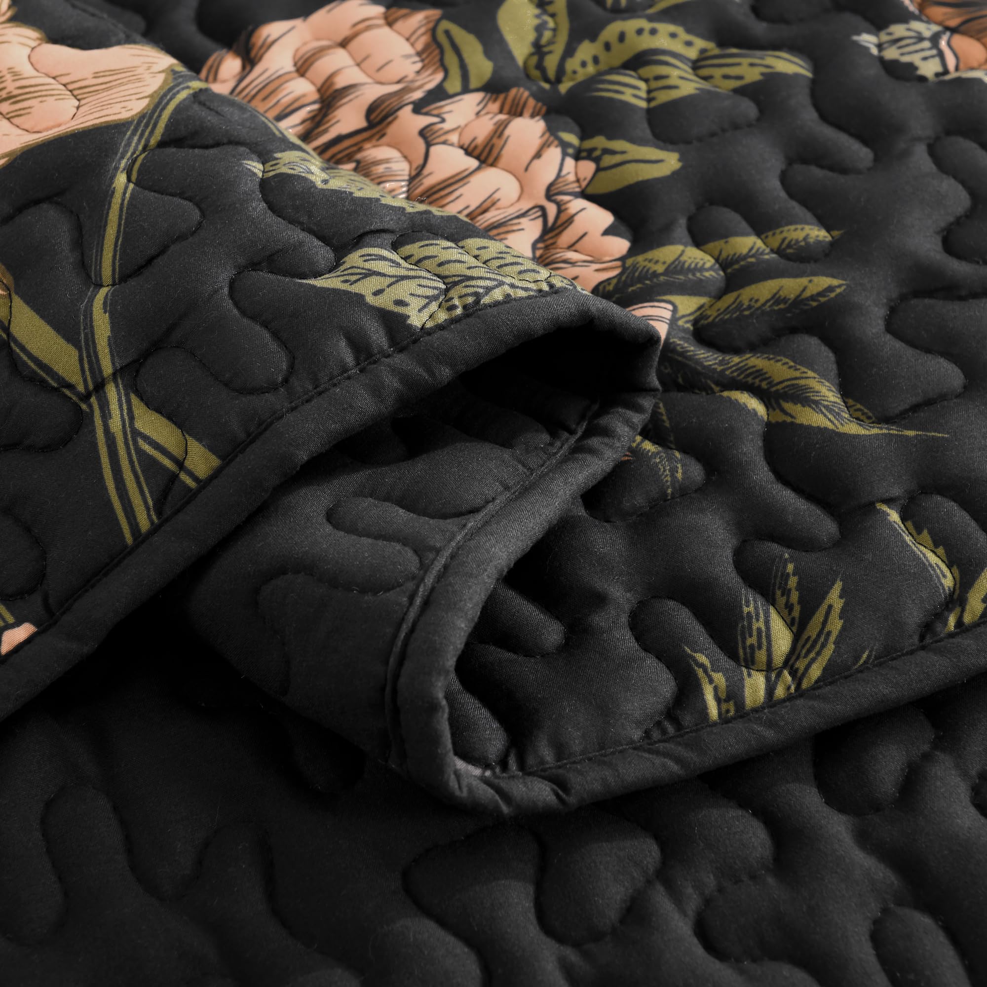 Litanika quilt fabric close-up shows soft texture for cozy nights.