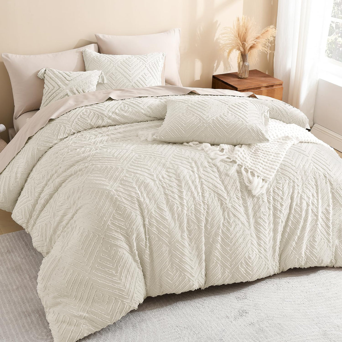 Litanika king size beige comforter front view with tufted detail for style.