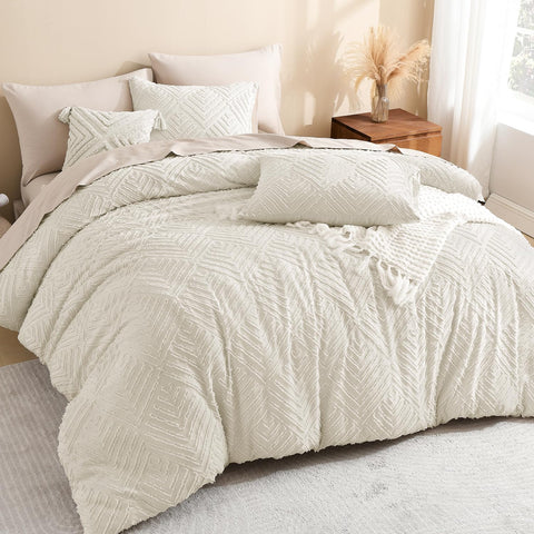 Litanika king size beige comforter front view with tufted detail for style.