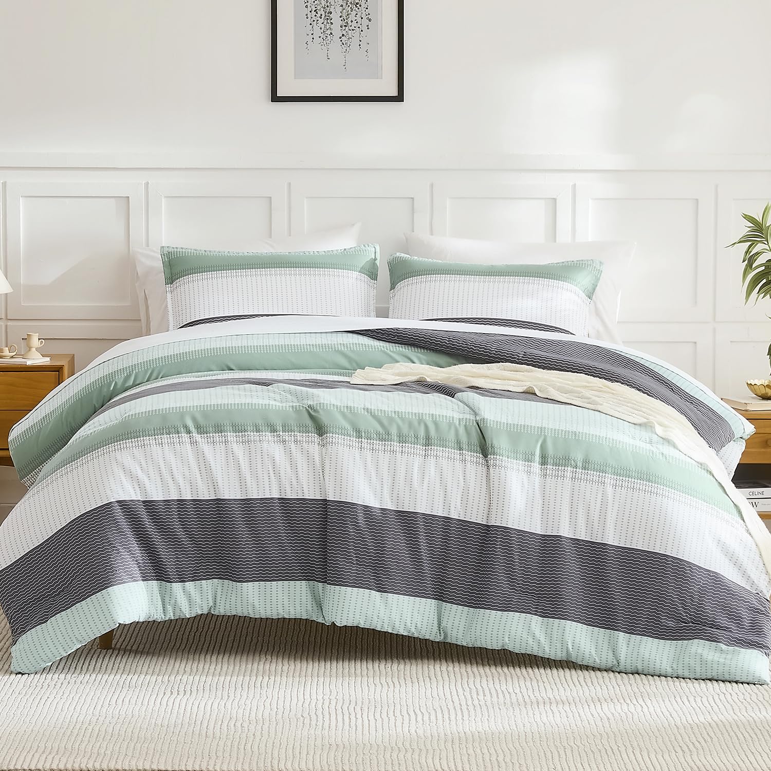 Litanika comforter packaging vacuum-sealed; easy to ship and store