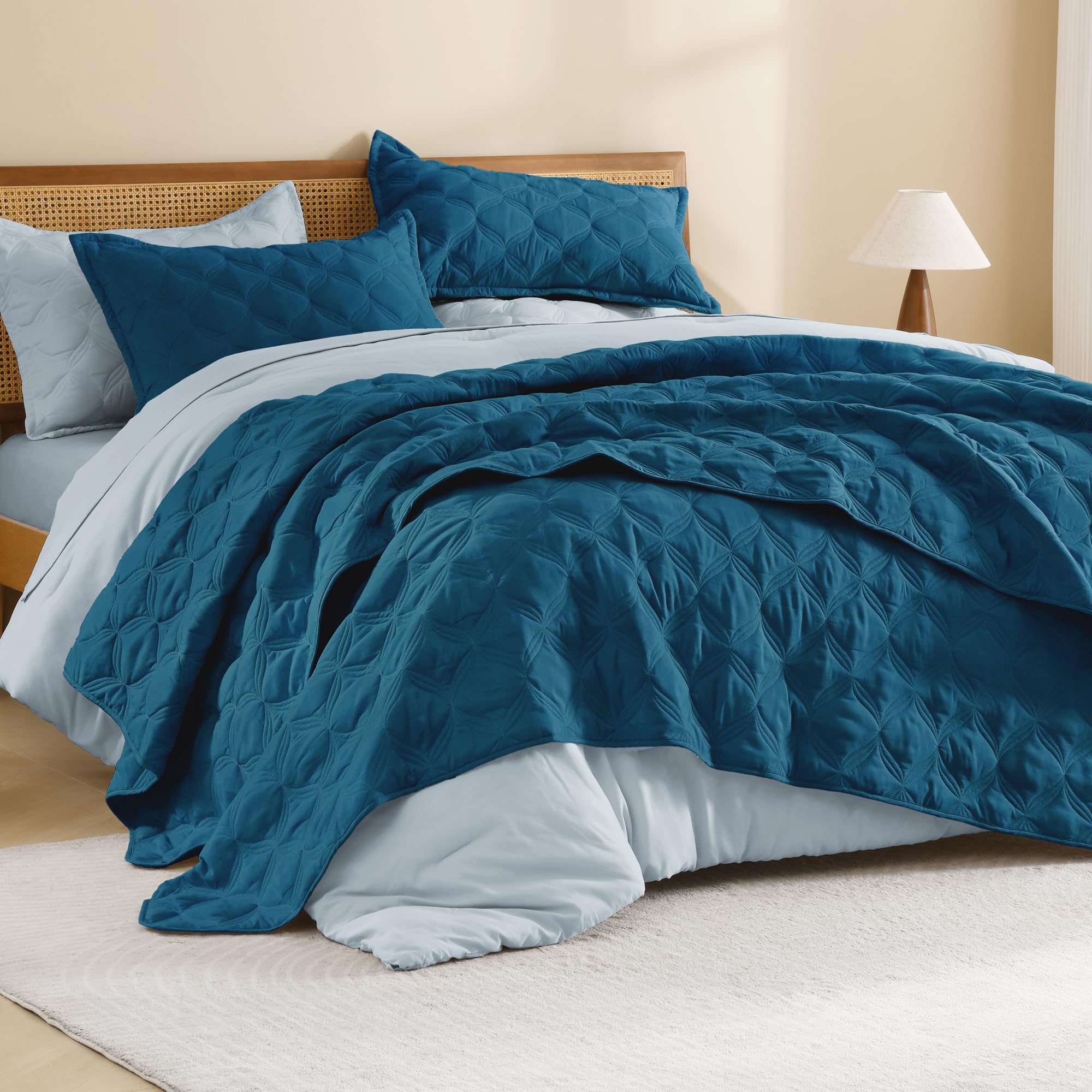 Litanika king size quilt teal front view shows diamond stitching for durability
