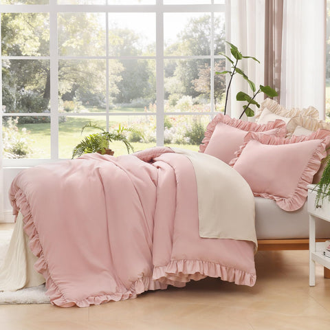 Litanika microfiber texture close-up highlights soft, breathable warmth