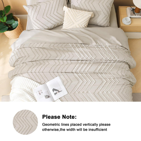 Litanika comforter puffing after washing shows easy care and fluff restoration.