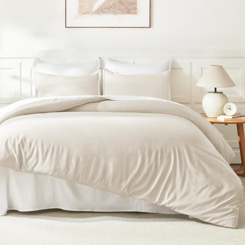 Litanika vacuum-packed set before use shows compact packaging and puff-ready comforter.