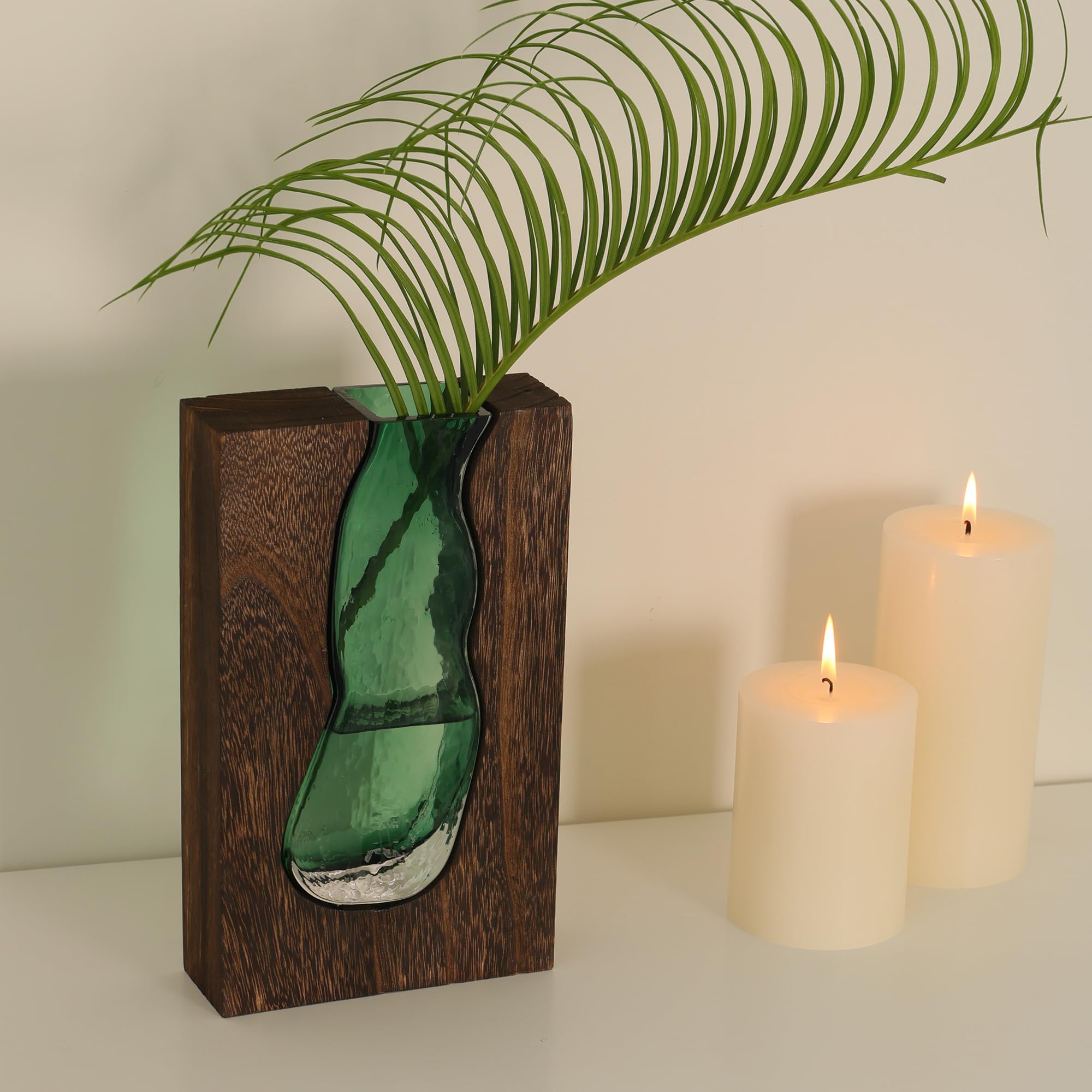 LITIVY farmhouse-inspired vase inlay contrast pairs with rustic and modern decor.