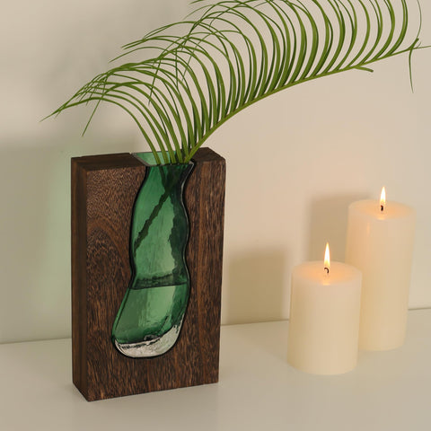 LITIVY farmhouse-inspired vase inlay contrast pairs with rustic and modern decor.